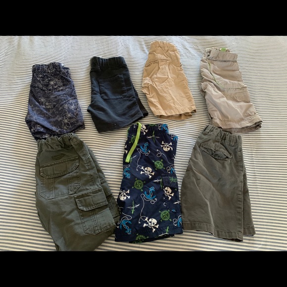 COPY - Bundle of boys clothes size 4-8 - Picture 3 of 7